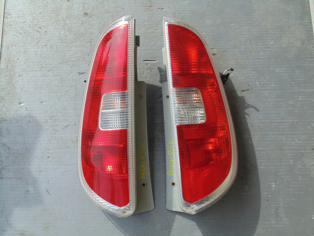 фото №1, Лампа правая левая лампы skoda roomster 2007 rok.