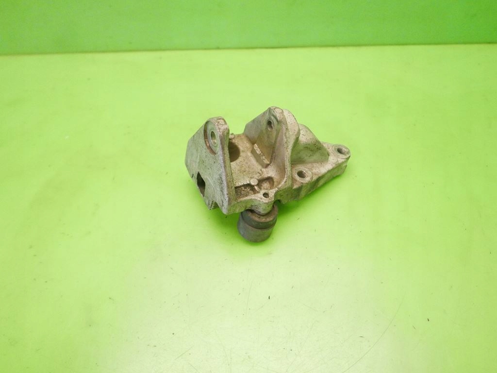 фото №10, Кронштейн двигателя 9631853780d citroen c5 i phi 1.8 16v