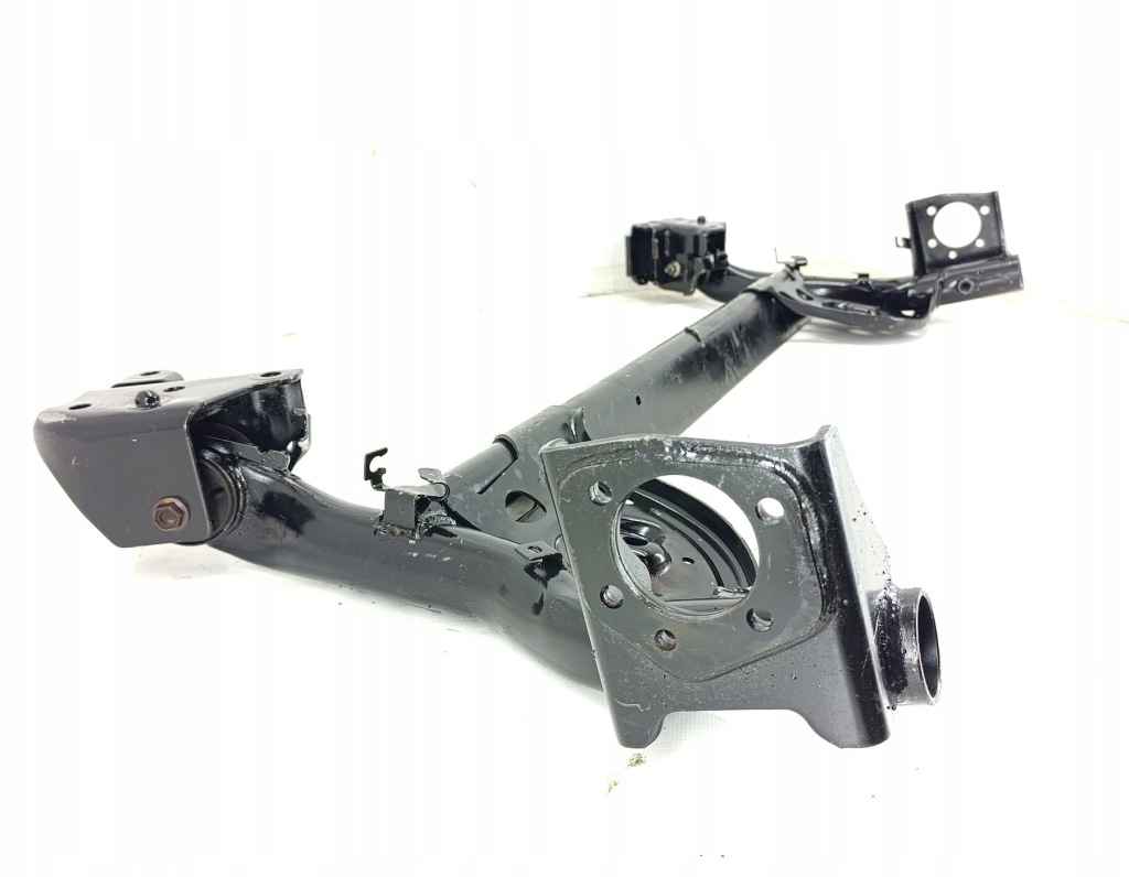 Балка вісь  задня підвіска nissan tiida 2004-2012 Зі Шроту