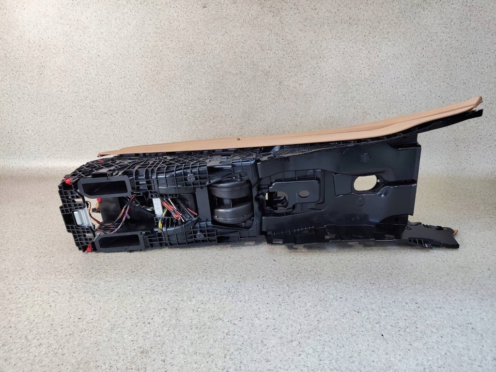 фото №9, Подлокотник туннель перед передний bmw 7 f01 f02 f03 f04 светлая кожа