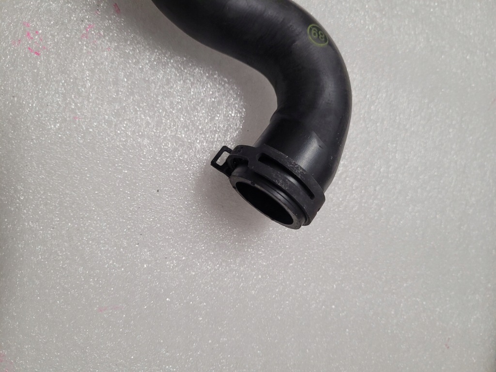 Bmw mini шланг труба трубка пабтрубок  радиатора нижний термостат 7617368 в Украине