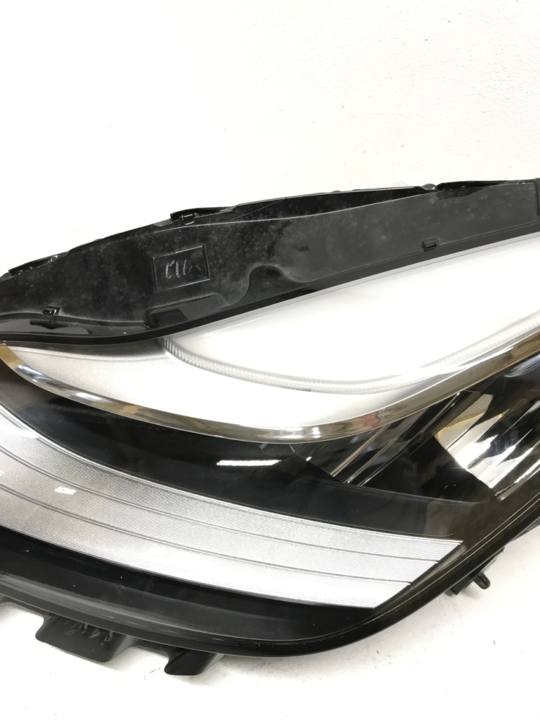 Tesla model 3 фара лівий перед led 1077375-00-c Доставка