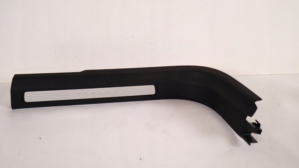 фото №4, Volvo xc60 ii молдинг накладка порог правая 31448015