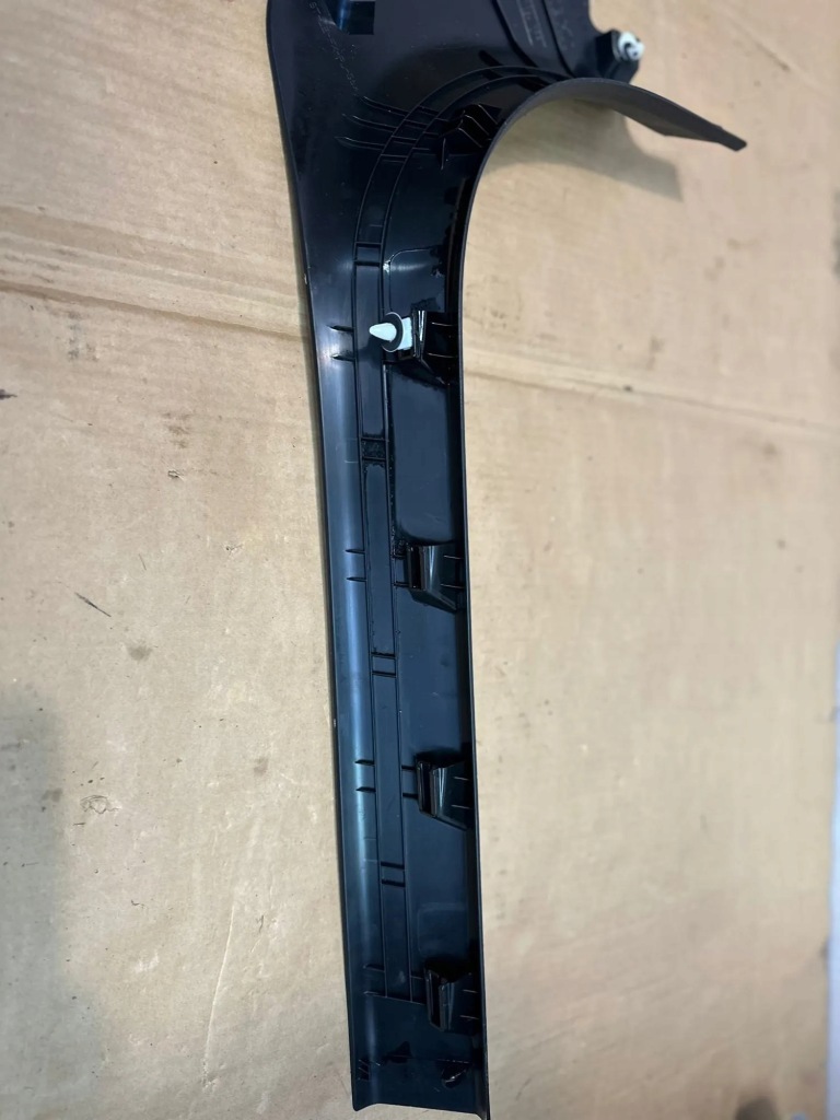 Ліва передня молдинг поріг bmw 5 g60 5a0a281 2024 Зі Шроту