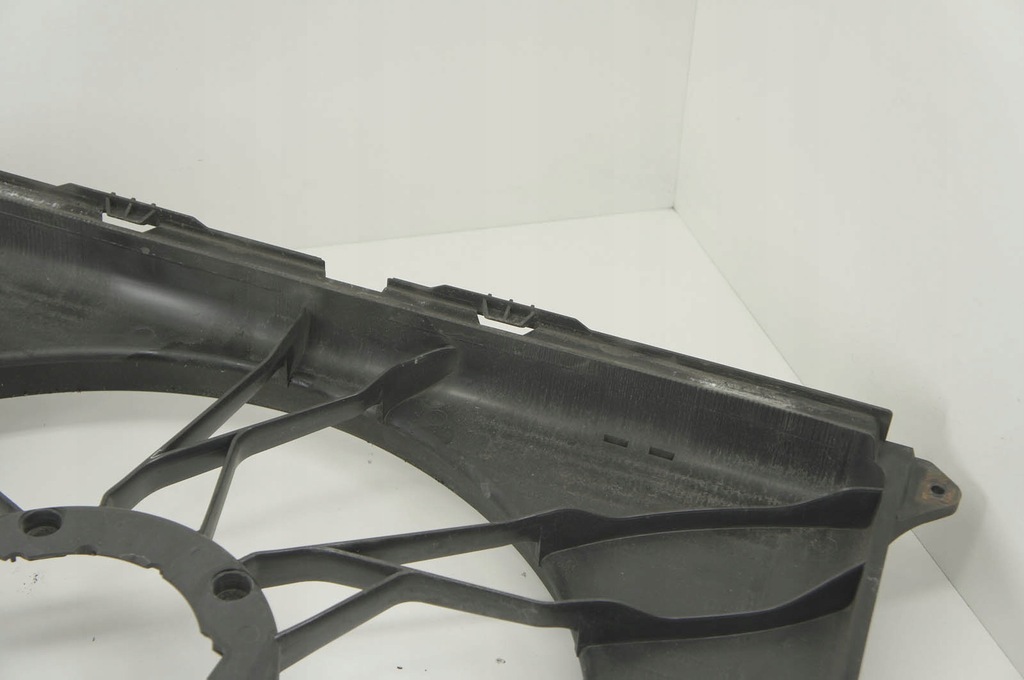 фото №4, Ez259 mercedes w251 3.0cdi корпус вентилятора