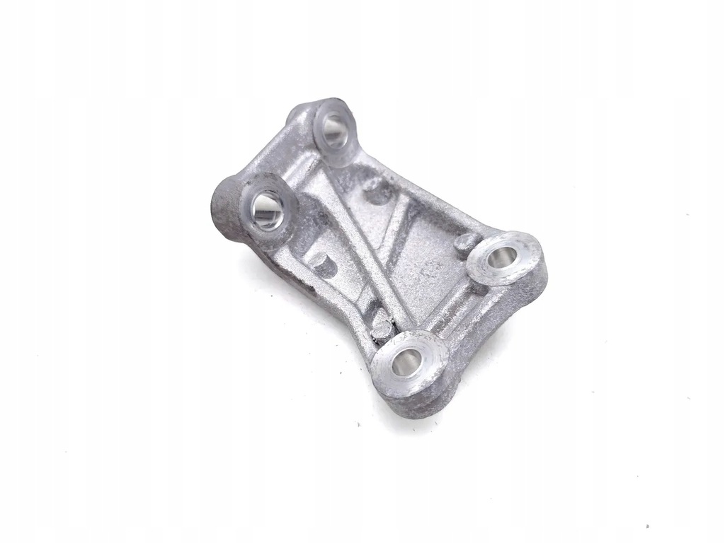 фото №9, Kia niro кронштейн генератора 1.6 gdi hybrid full hybrid 104kw 141 hp