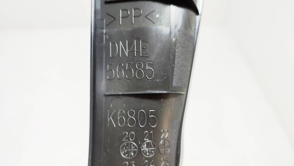 фото №7, Mazda mx-30 правая молдинг крыла заднего