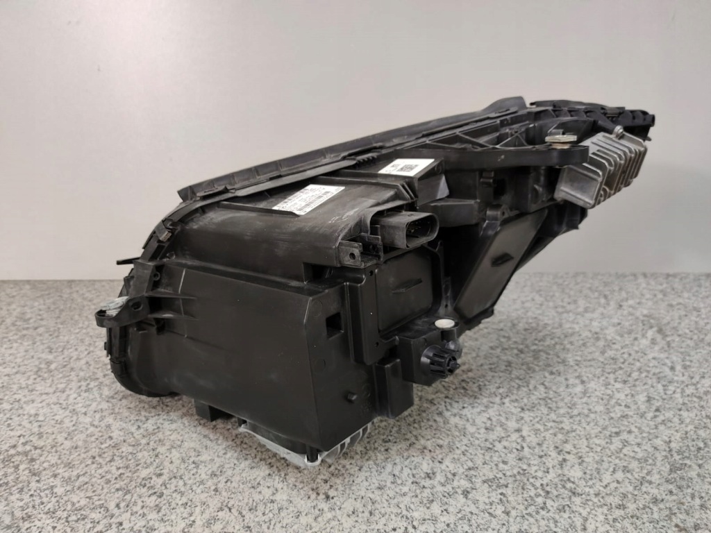 фото №6, Mercedes c klasa w205 лампа перед led performance права комплектна