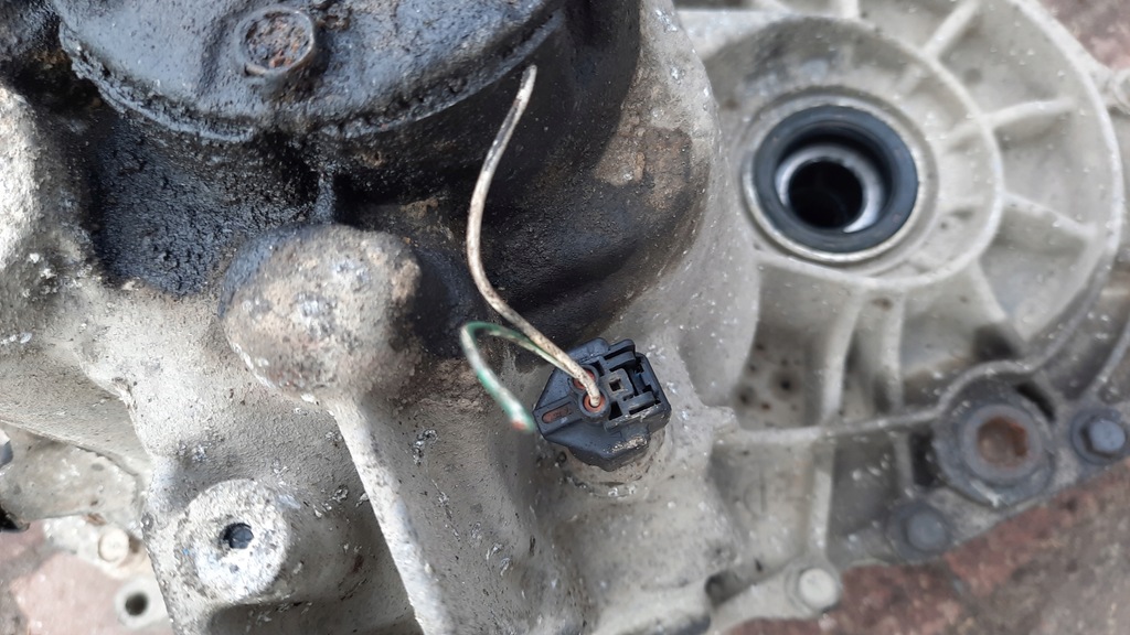 фото №9, Коробка передач передач 4m40#4 nissan micra k11 1.0b