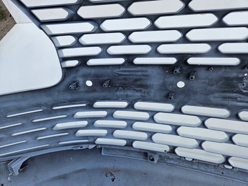 Купить Hyundai staria бампер перед передний