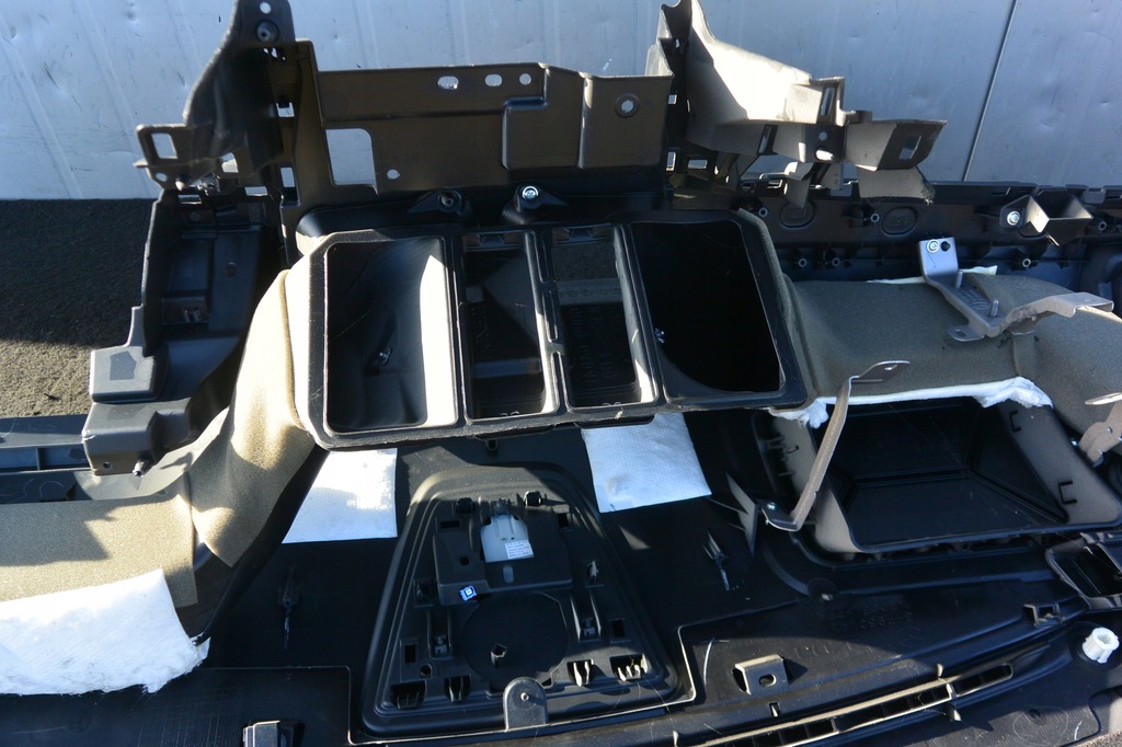 фото №10, Mazda 6 gj консоль приборная панель