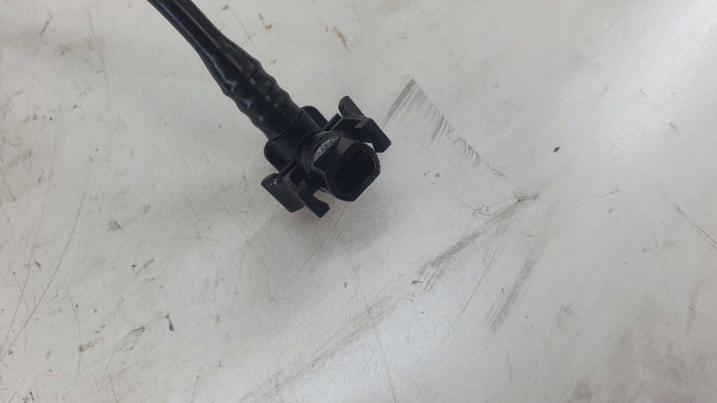 Renault trafic iii 14- fiat talento 1.6 dci r9m шланг трубка вакууму Недорого