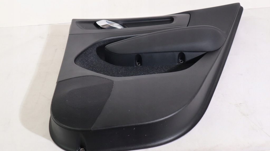 фото №5, Volvo xc40 обшивка дверь правый задняя 31407710