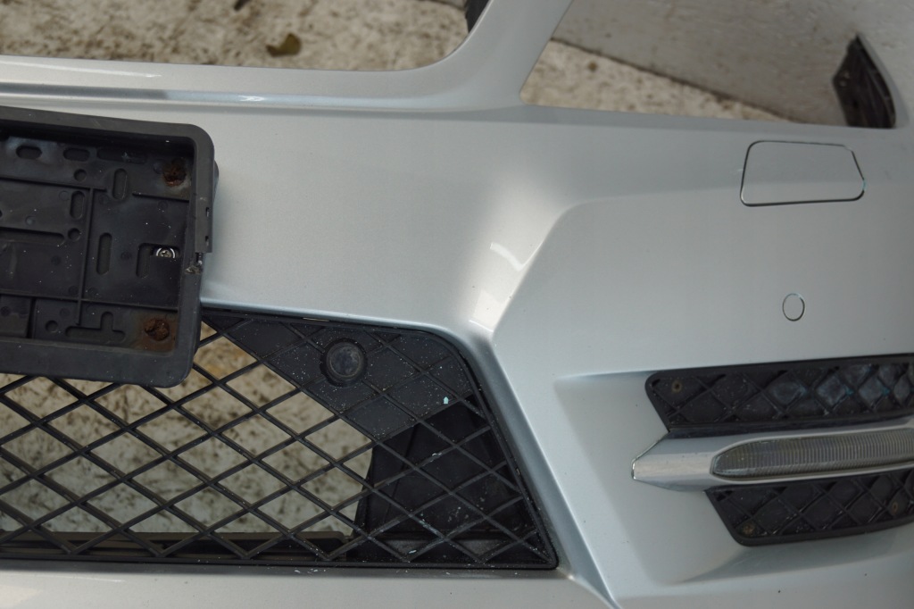 Бампер перед mercedes c w204 купе amg рестайлинг  c775 775 Киев