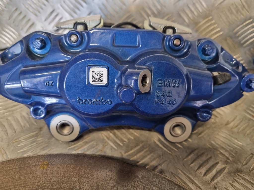 фото №16, Bmw 2 f22 тормозные диски суппорты перед brembo