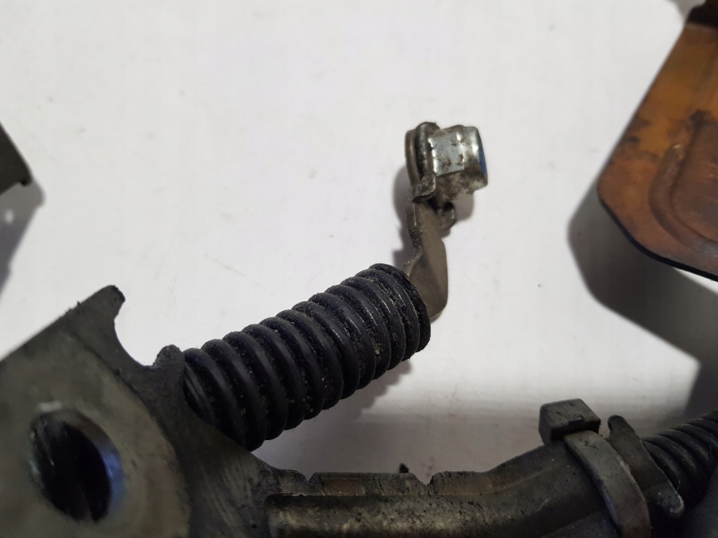 Шланг кабель генератора аккумулятора 2075400510 mercedes w212 в Украине