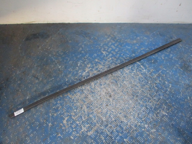 фото №1, Citroen c3 молдинг кровельная левая