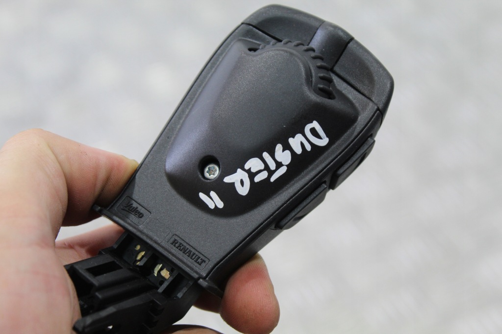 фото №2, Управление радио dacia duster ii 2