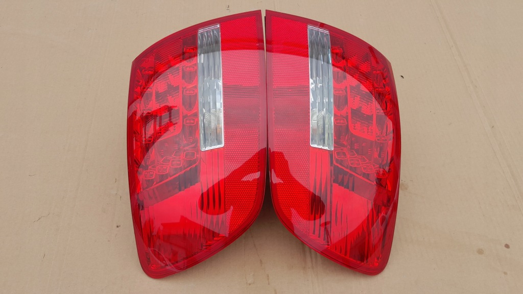 Фонари задний  светодиодные комплект оригинальные led - audi a6 c6 рестайлинг  универсал / avant Цена