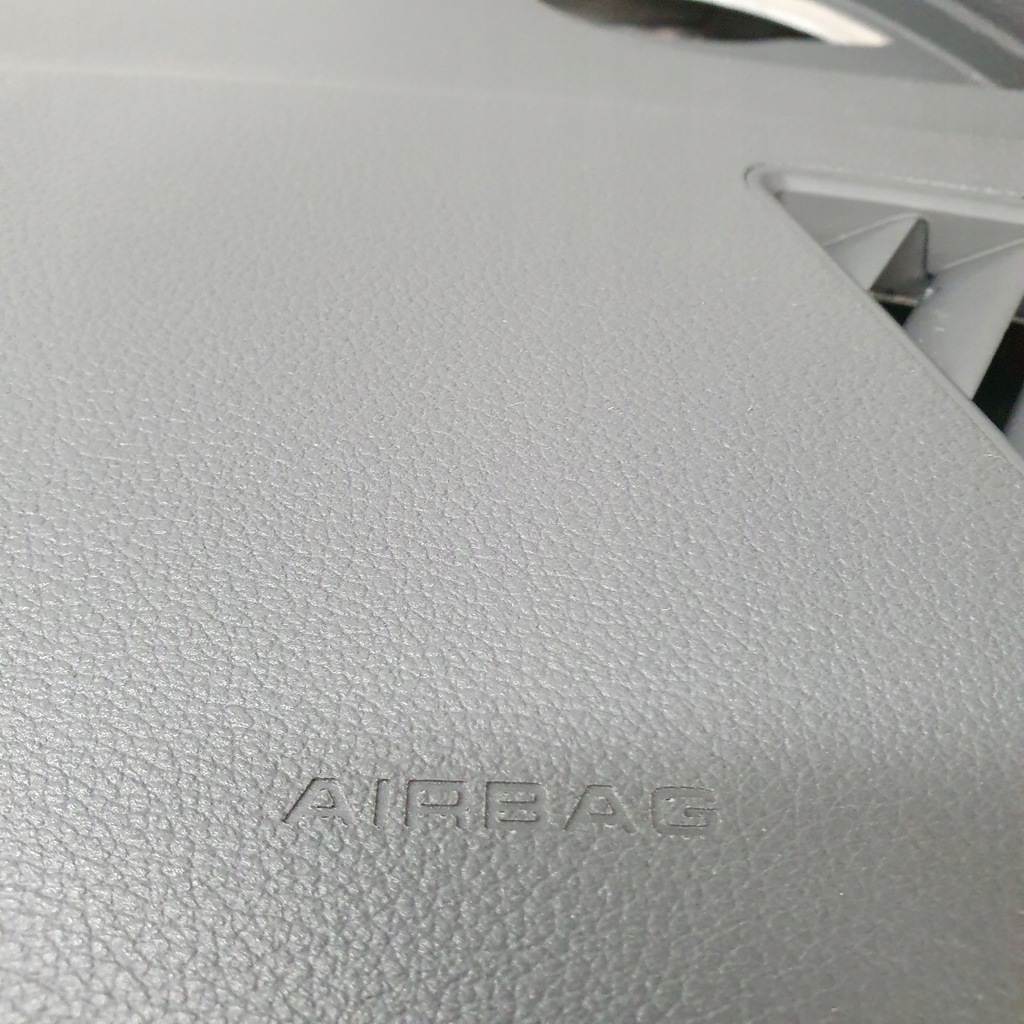 фото №5, A5 8w приборная панель консоль подушки безопасности ремни подушка безопасности шторки безопасности