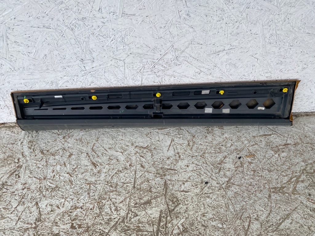 фото №2, Audi q8 4m 4m8 молдинг дверь правый перед