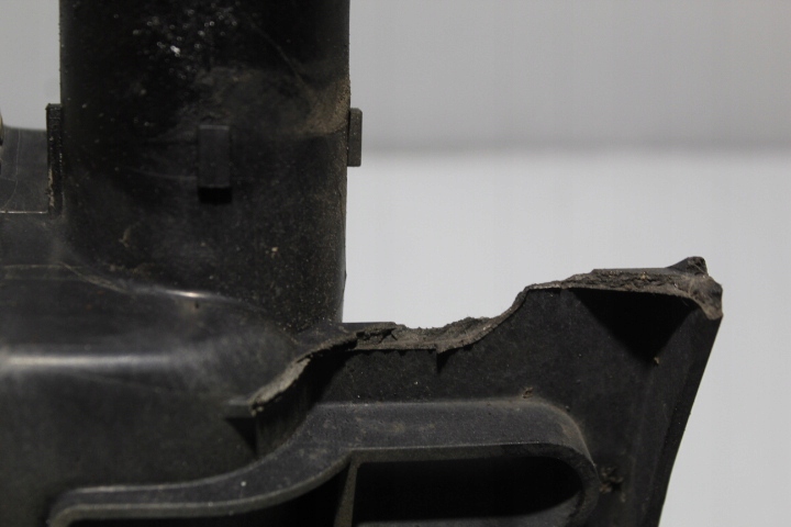 фото №4, Інтеркулер toyota yaris ii 1.4d4d