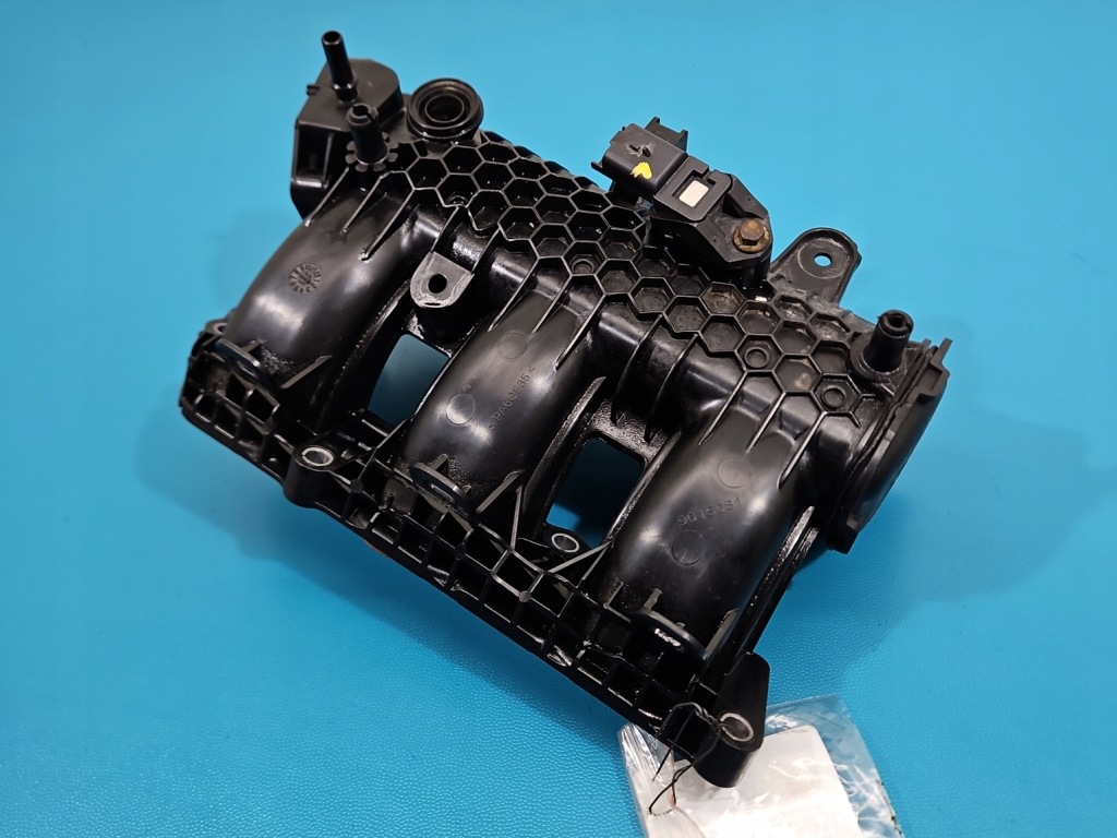 фото №1, Коллектор впускной  peugeot 2008 ii 9842272880 1.2 12v