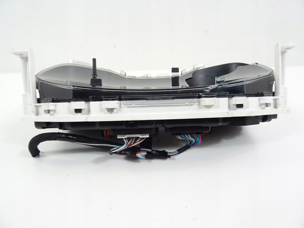 фото №8, Rav4 5 v счетчик приборы колодка 83800-42z40 2019-