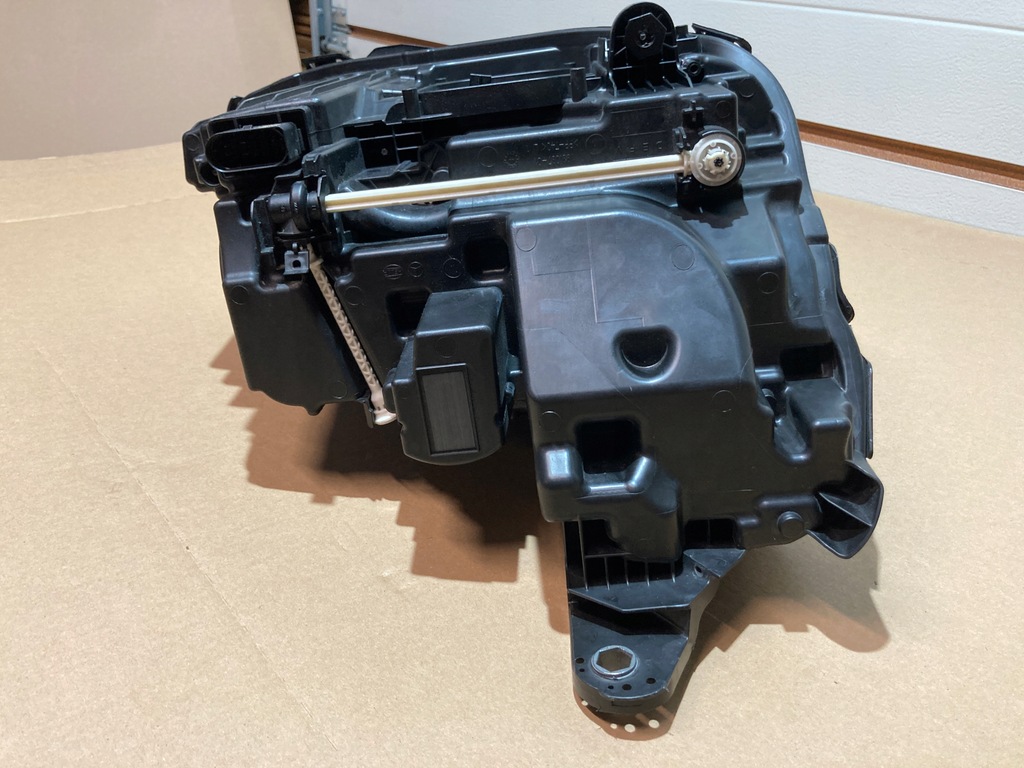 фото №14, Лампа ліва передня full led mercedes e klasa w213