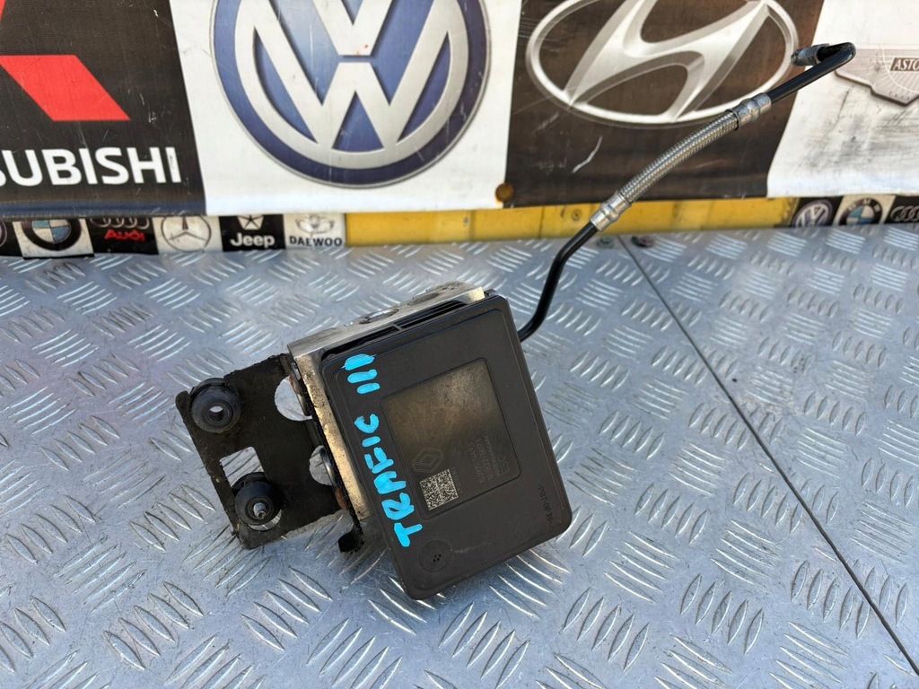 фото №1, Renault trafic iii насос abs ideał 476607609r
