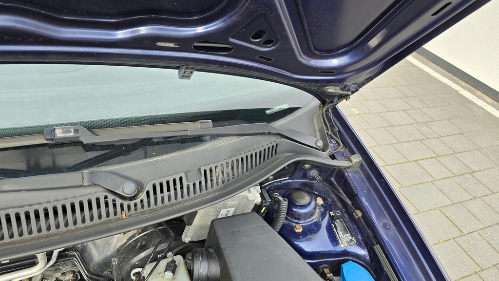 фото №16, Прокладка жабо vw polo 9n 02-08