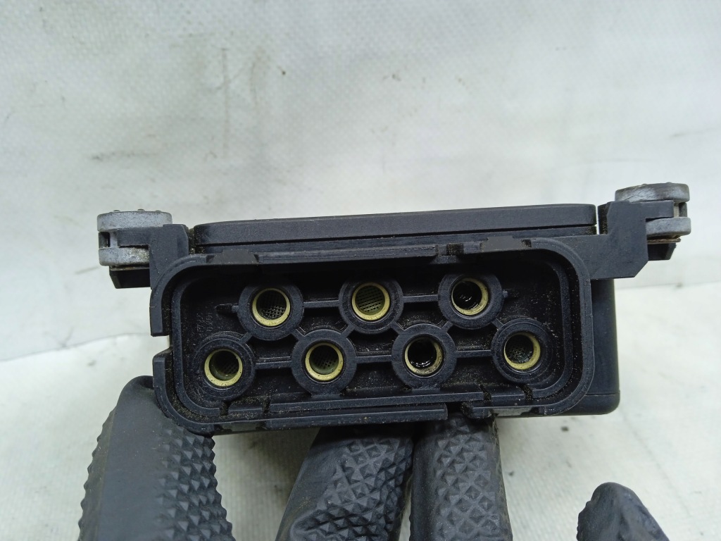 фото №6, Vw polo iv 9n клапан магнитный 6q0906625a