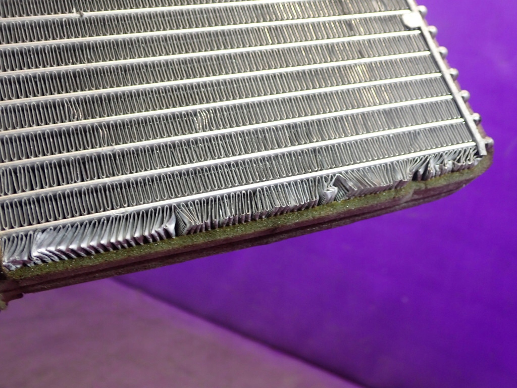 фото №9, Nissan tiida i 06-09 радіатор обігрівача