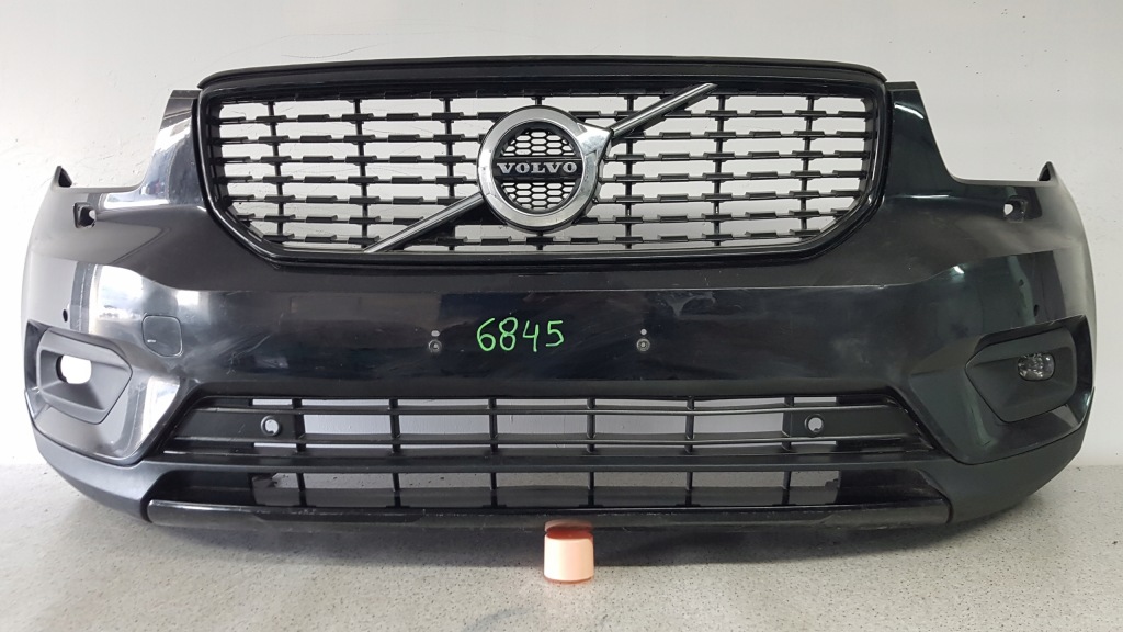 Купить Volvo xc40 xc 40 r design 2017 бампер перед 6845