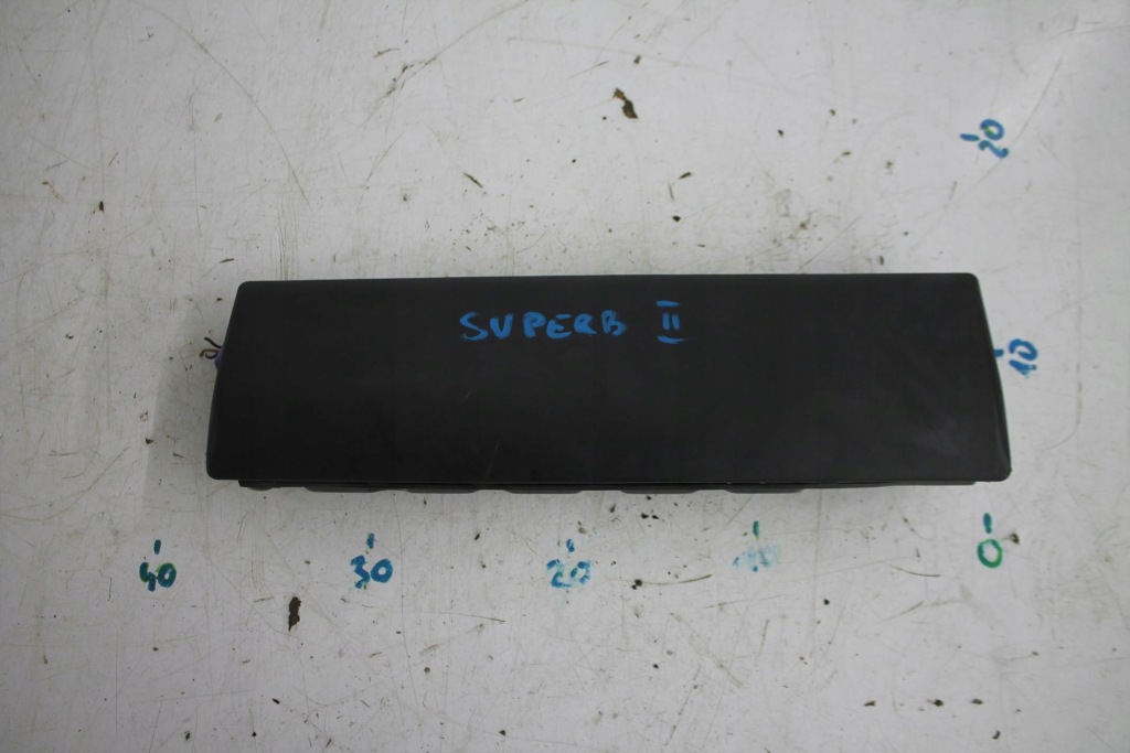 фото №1, Подушка подушка безопасности коленная 3t2880841b superb ii uk