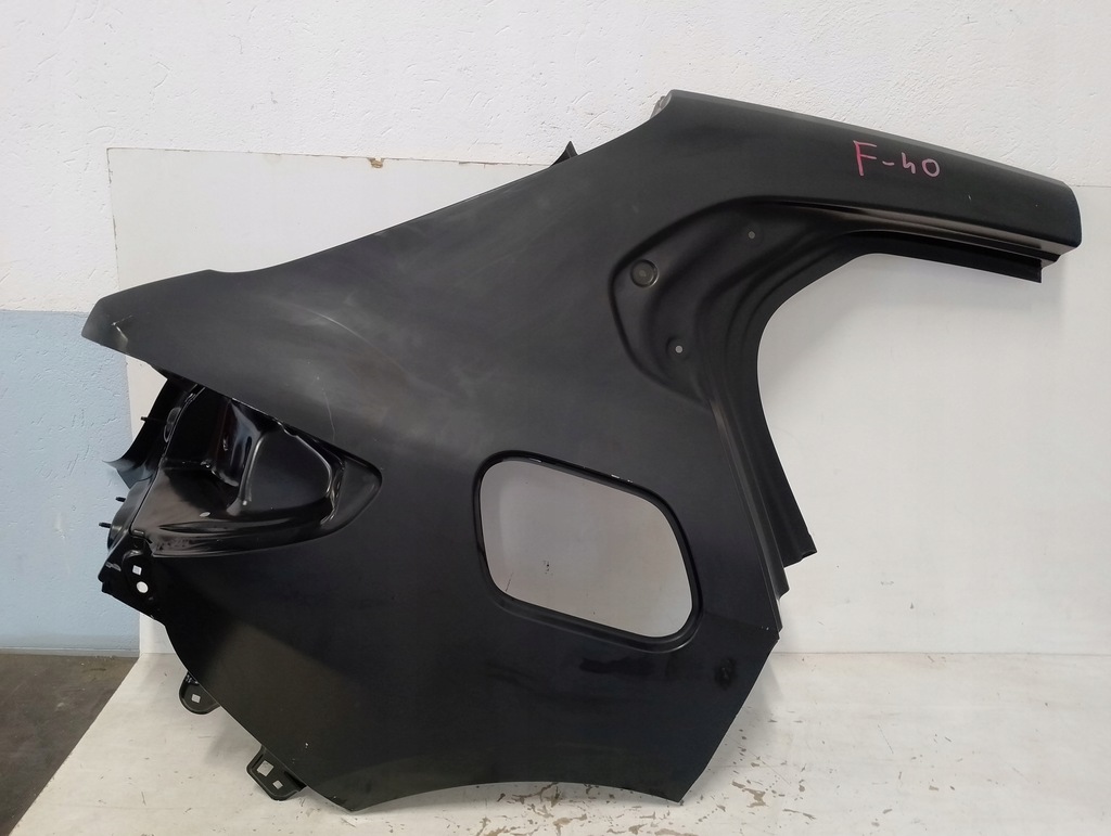 фото №1, Обшивка четверть правый задняя bmw 1 f40
