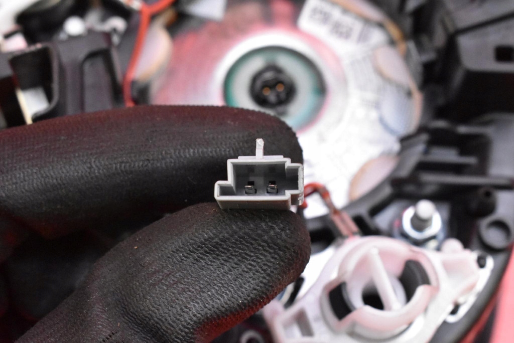 фото №10, Подушка безпеки подушка повітряна водія 13434703 opel astra 5 v k 15-20