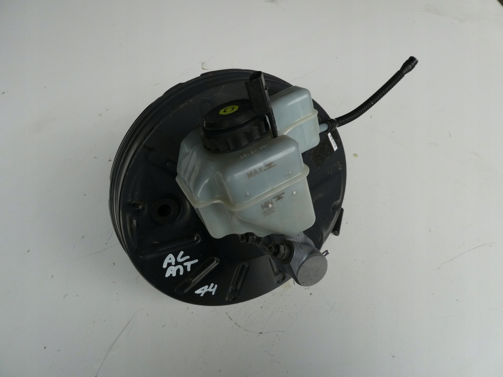 фото №1, Насос тормозная усилитель тормозов vw passat b7 cc 3c1614105ap