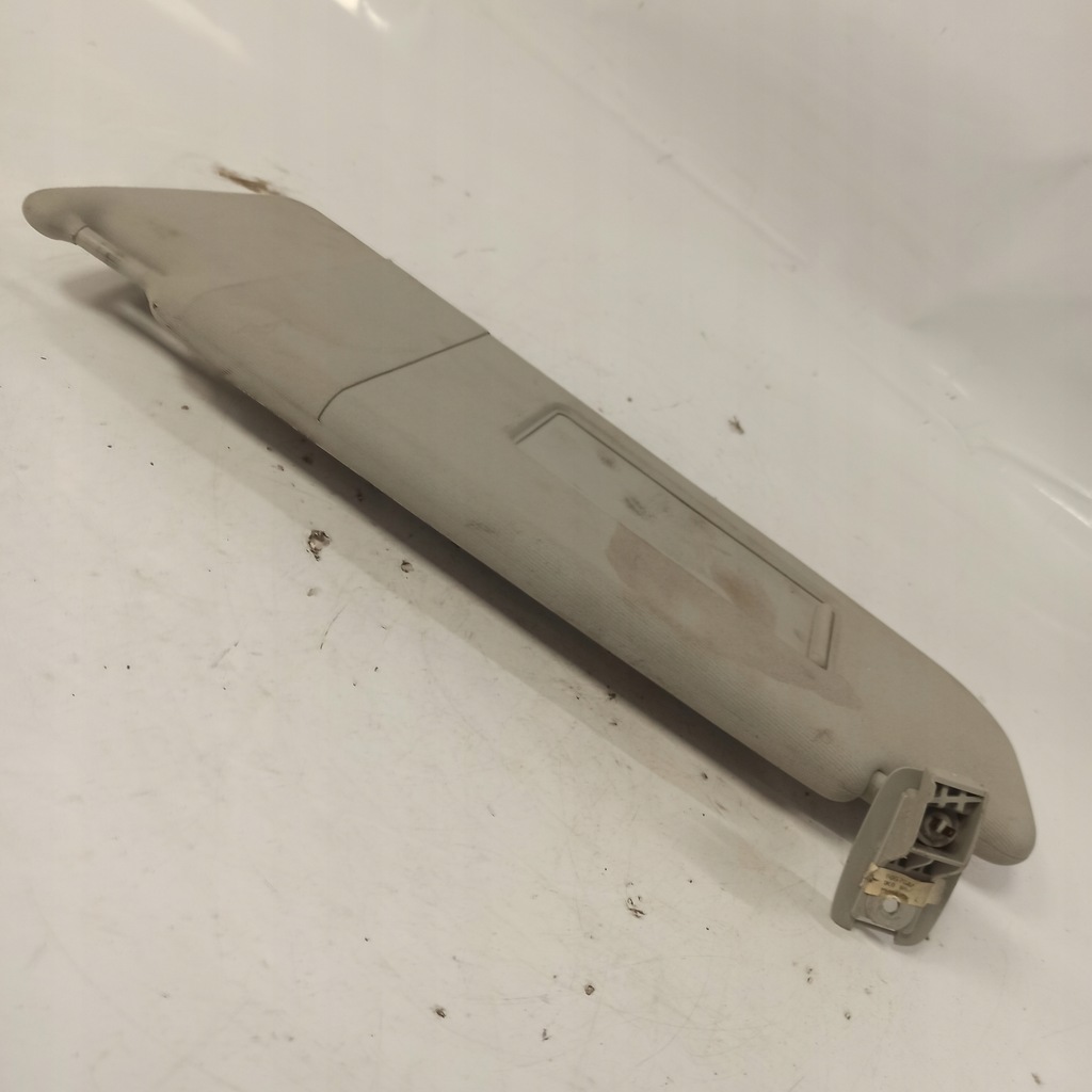 фото №6, Volkswagen golf vi защита солнцезащитная левая 1k0857551a