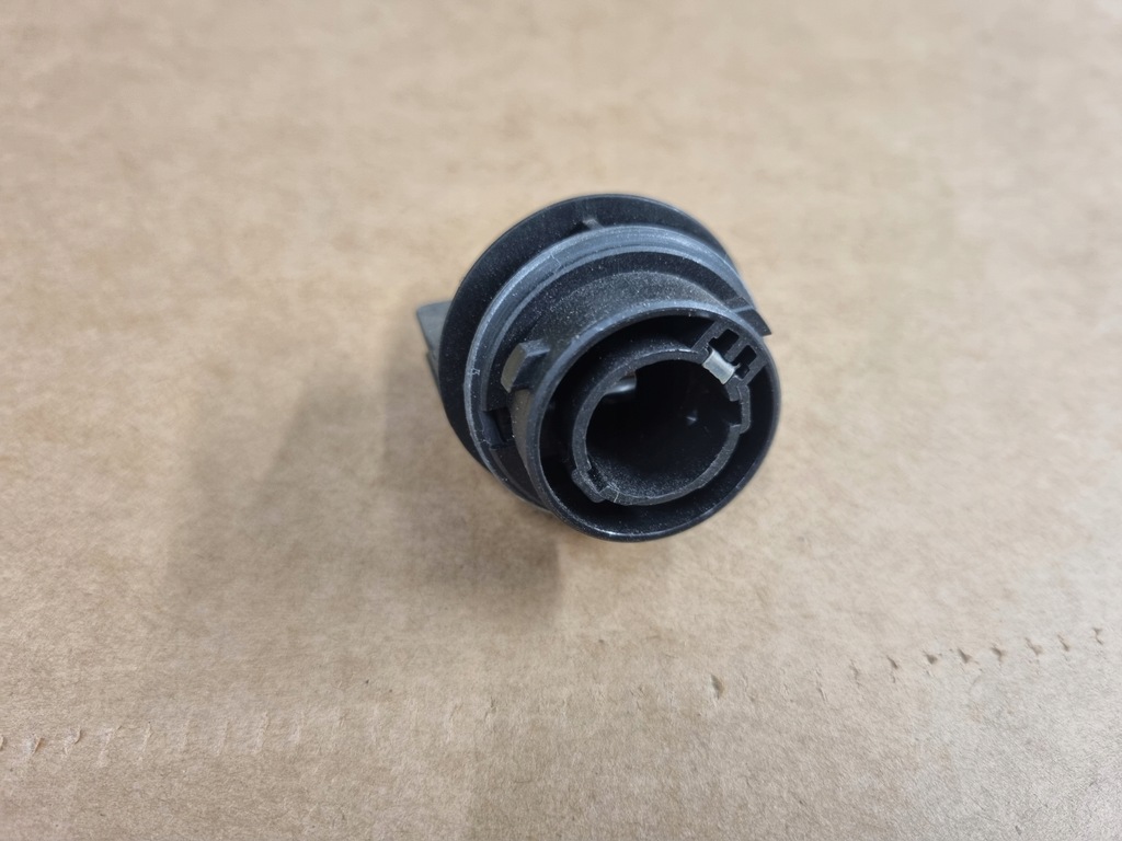 фото №1, Seat mii цоколь лампочка