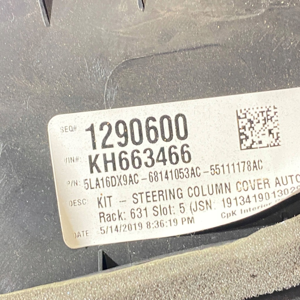 фото №9, Dodge challenger 2019 element панелі приладової панелі / dół