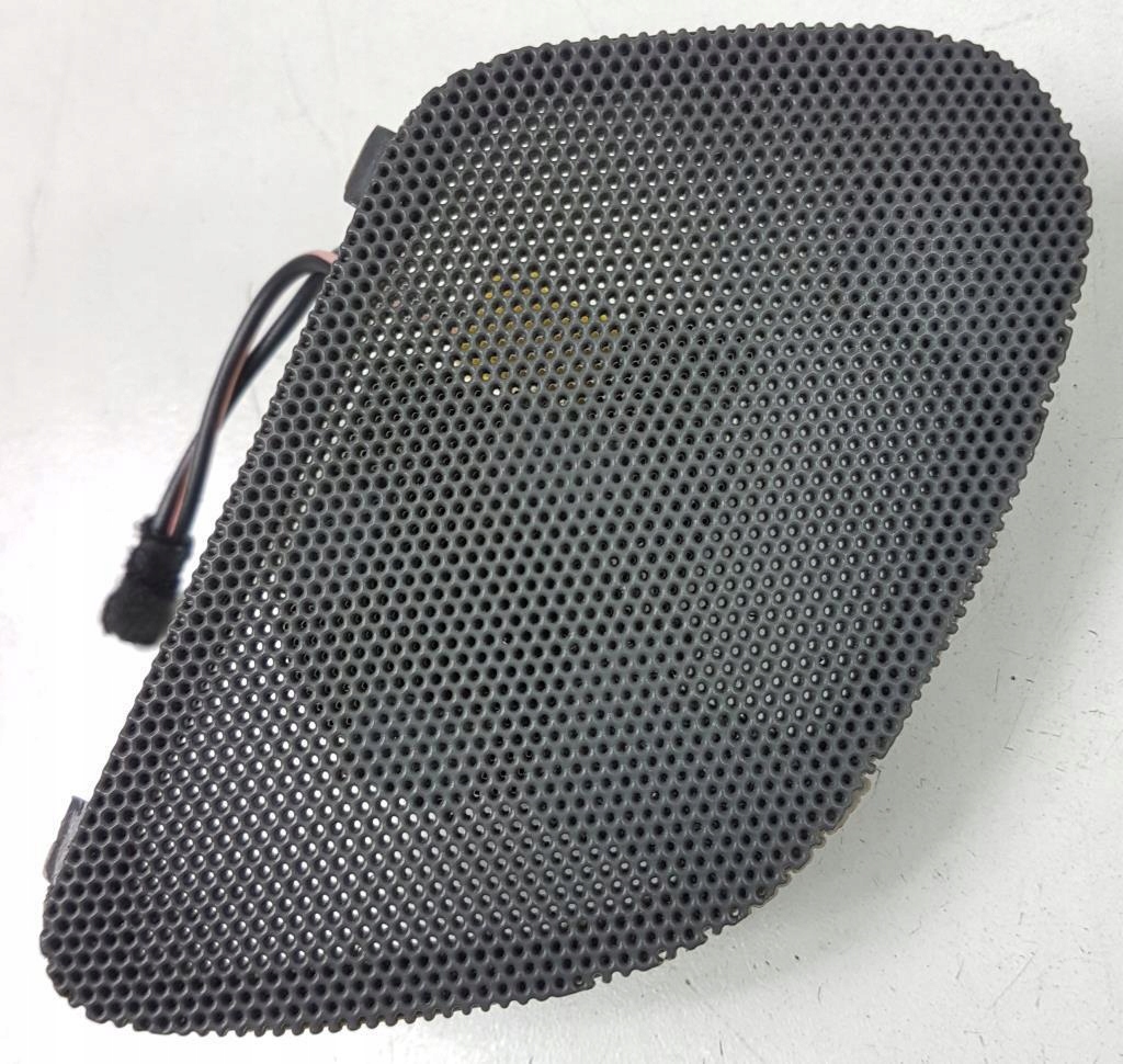 Купити Lancia delta iii захист динаміка двері правий задній