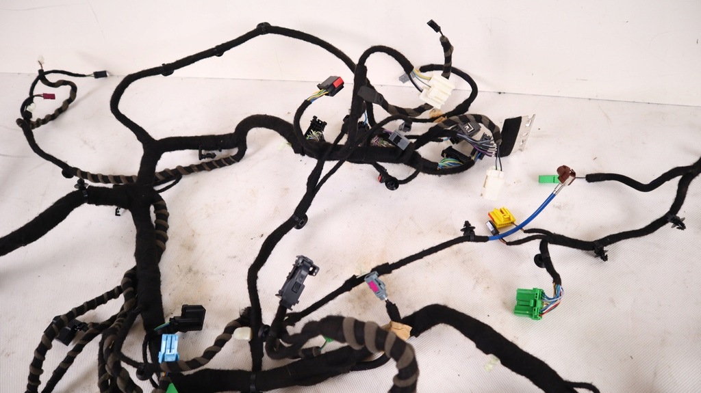 фото №5, Jaguar i-pace x590 жгут электропроводка приборная панель j9d3-14401-ze