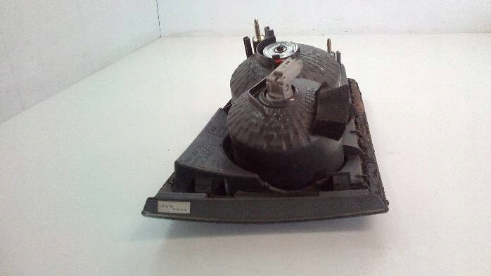 фото №6, Лампа права kombi кришка багажника тонована mazda 6 gg