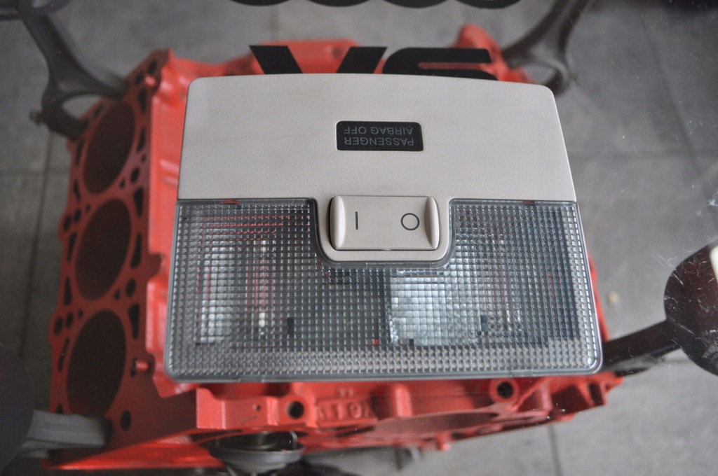 фото №1, Audi a6 c5 a4 a2 лампа кабіни салону колір bisquit