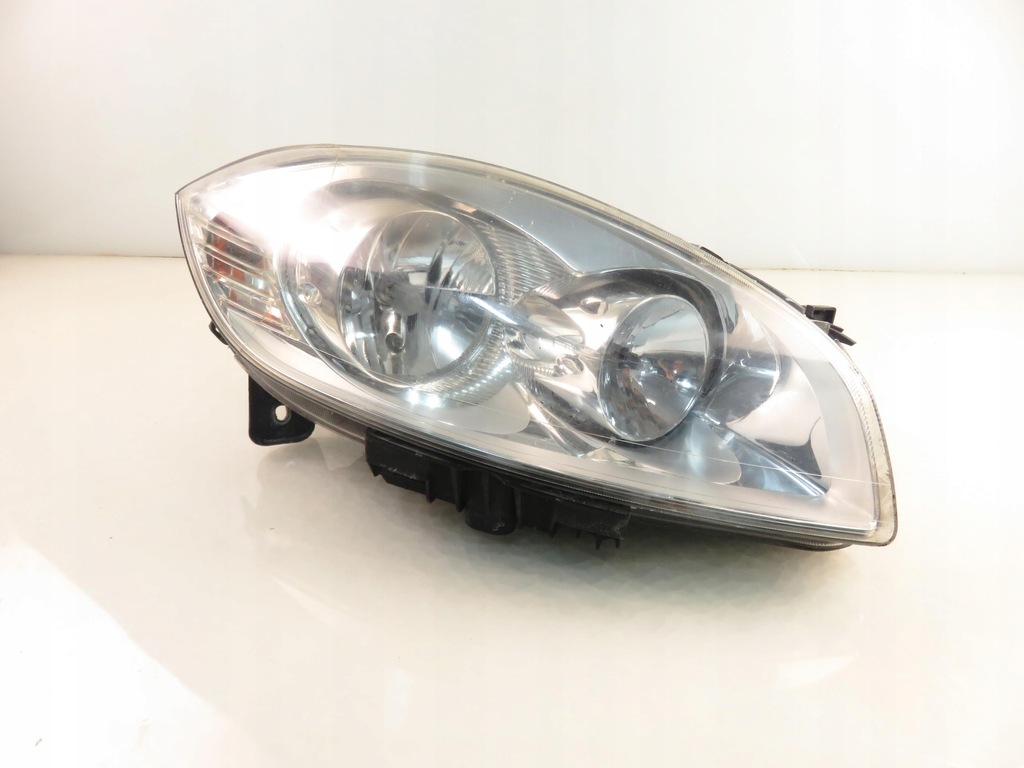 фото №1, Лампа права передня fiat linea 51826738