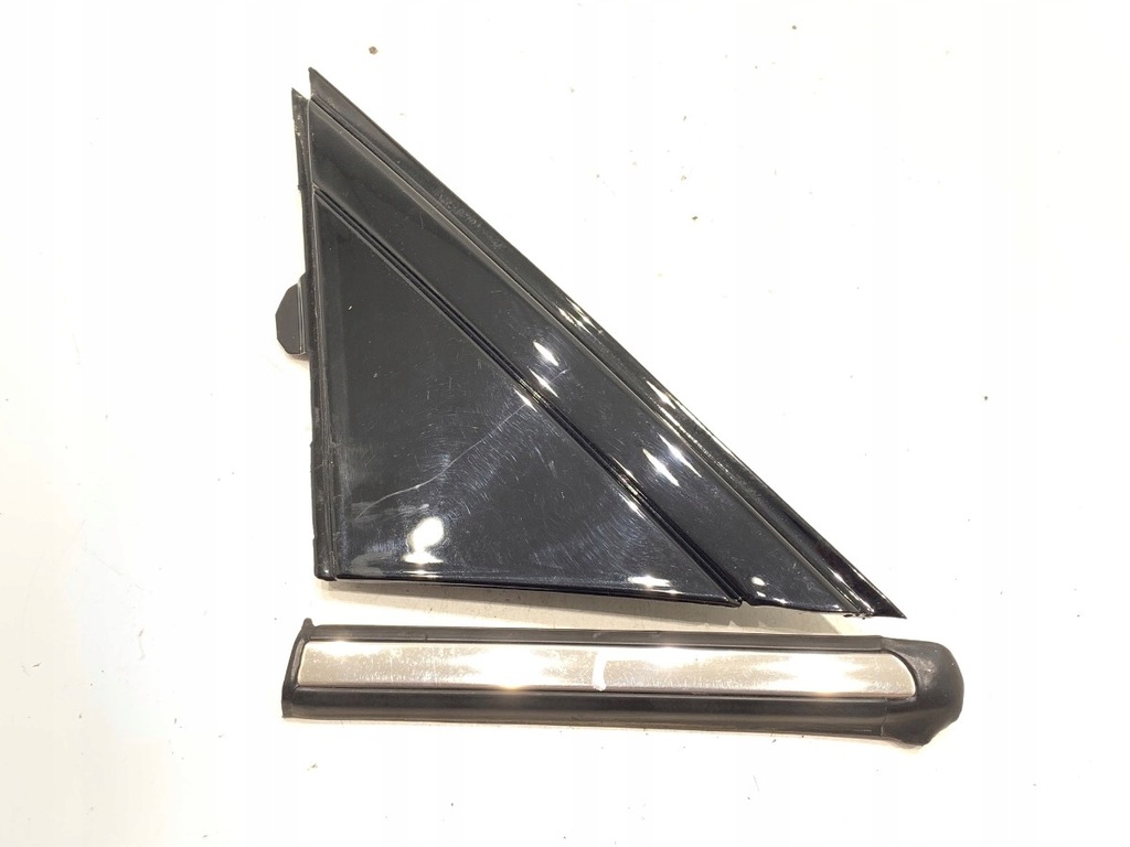 фото №1, Треугольник заглушка крыло левая fiat 500