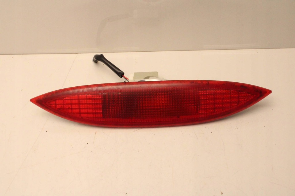 фото №1, Nissan note i e11 2006r- третій світло лампа стоп підніжка