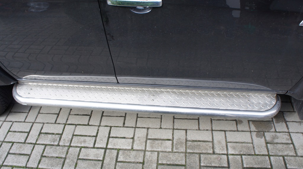 фото №3, Левый правый подножка порог isuzu d max d-max