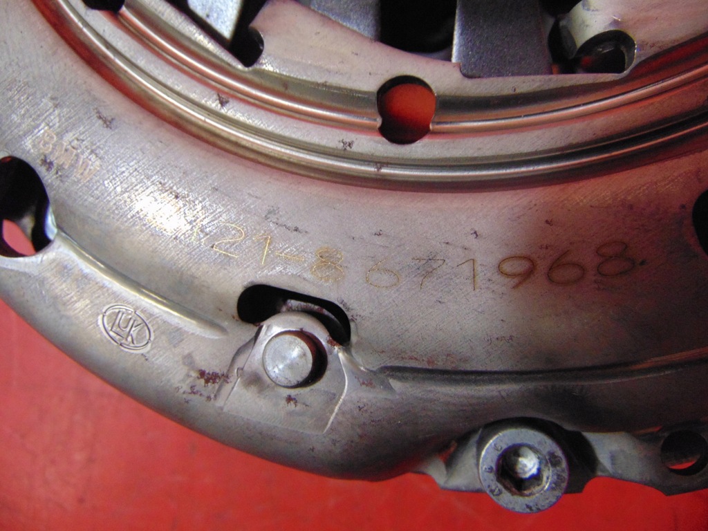 фото №14, Bmw 2 f46 1.5 b 216i сцепление колесо двухмассовый 8698750 b38 a15a